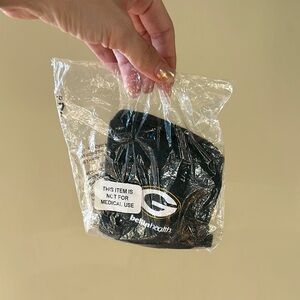 NWT! NFL Green Bay Packers Mask!